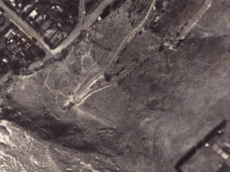 82 Scarborough Road from the air, 1925-1929