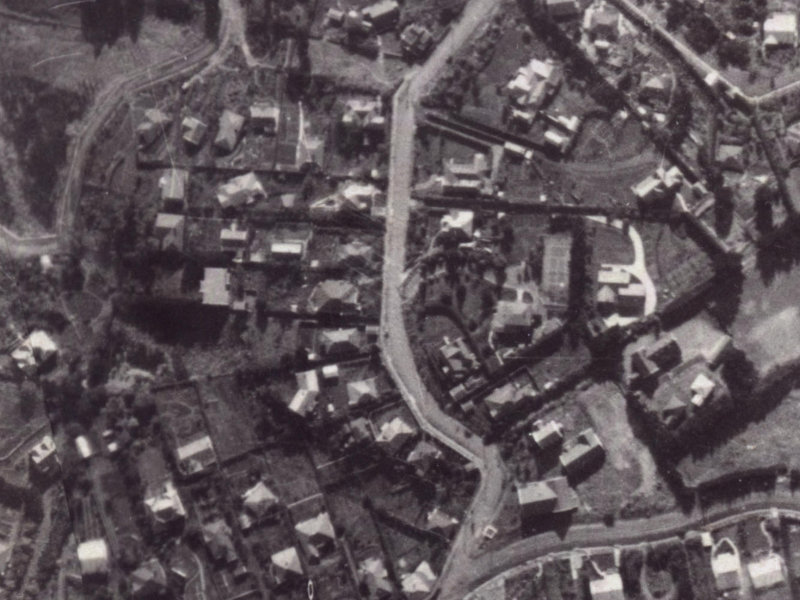 86A Dyers Pass Road from the air, 1925-1929