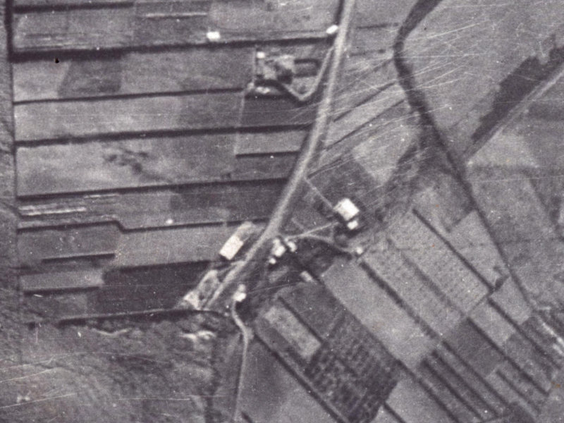 73 Avoca Valley Road from the air, 1925-1929