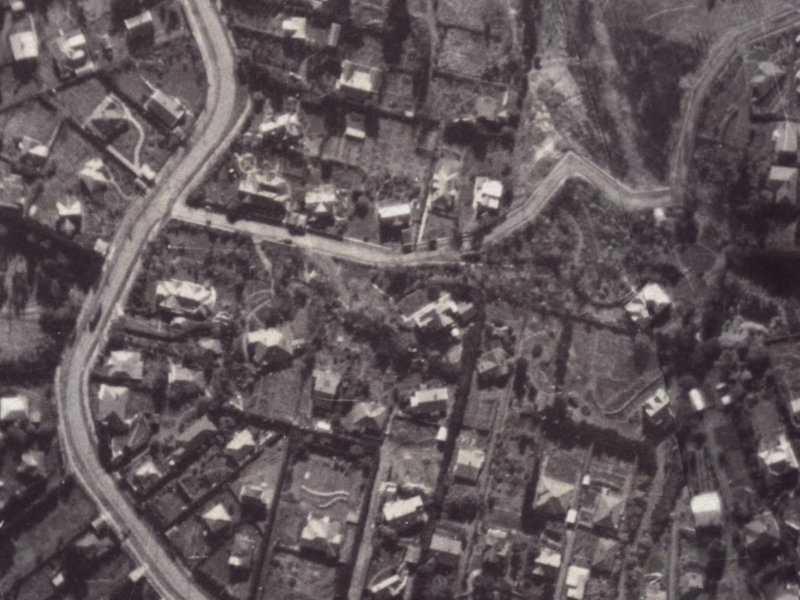 39 MacMillan Avenue from the air, 1925-1929