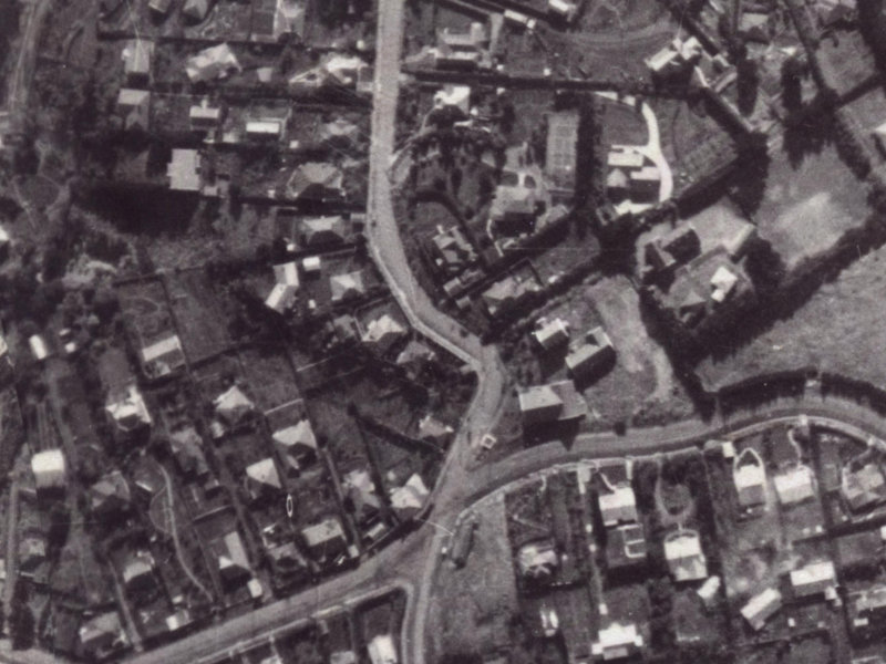 96 Dyers Pass Road from the air, 1925-1929
