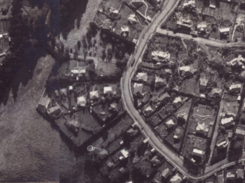 69 Hackthorne Road from the air, 1925-1929