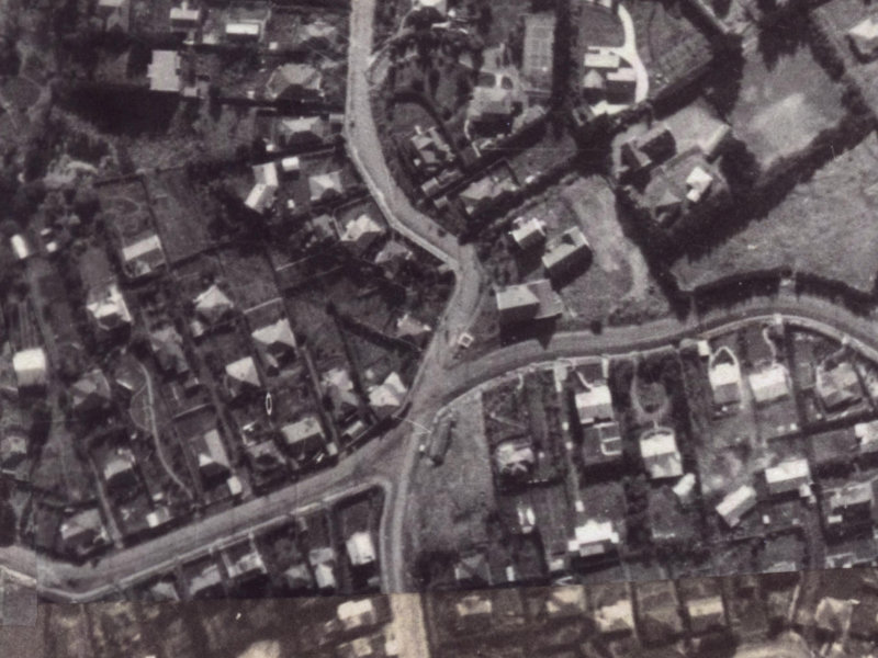 100 Dyers Pass Road from the air, 1925-1929