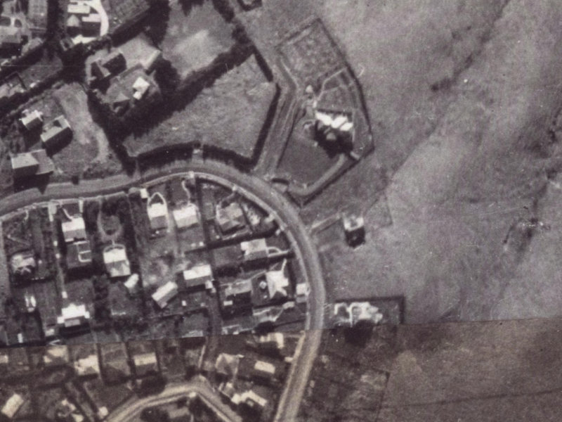 148 Hackthorne Road from the air, 1925-1929