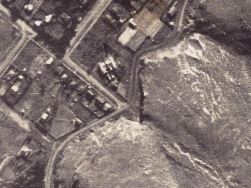 37-39 Heberden Avenue from the air, 1925-1929