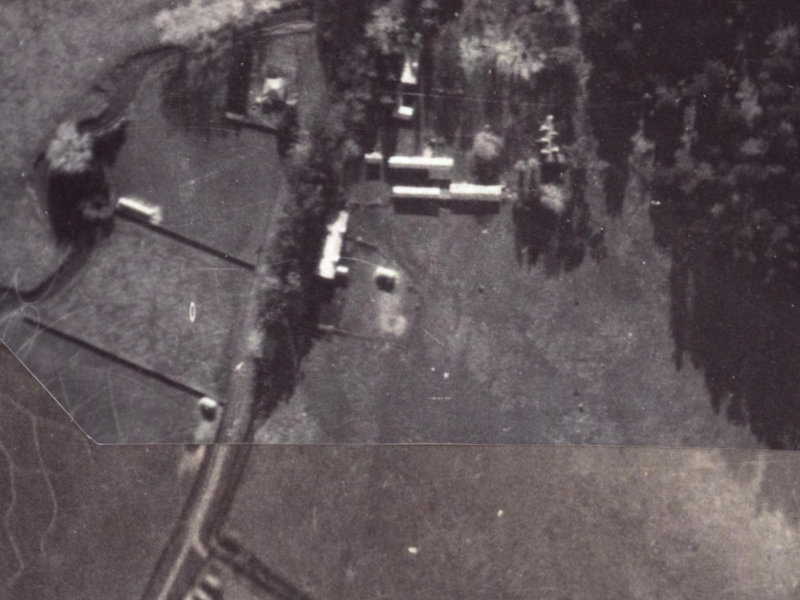 Bridgemere Lane from the air, 1925-1929