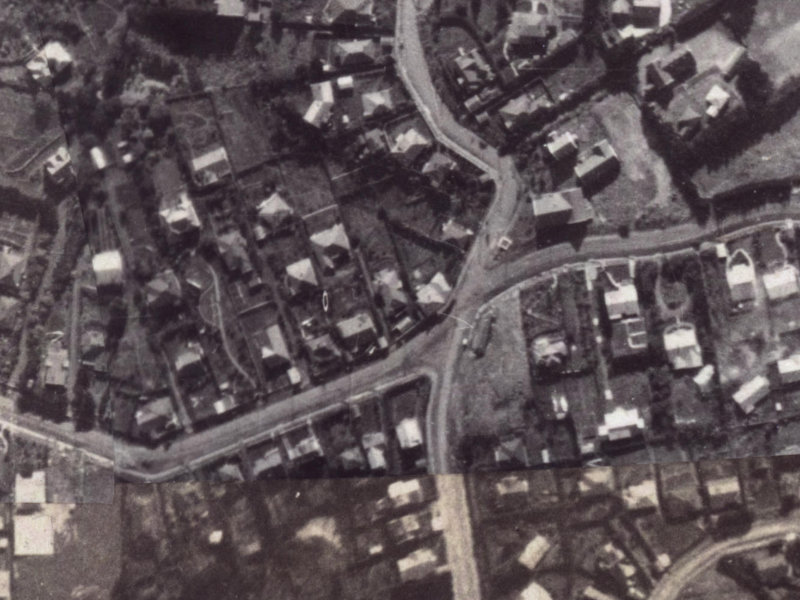 127a Hackthorne Road from the air, 1925-1929