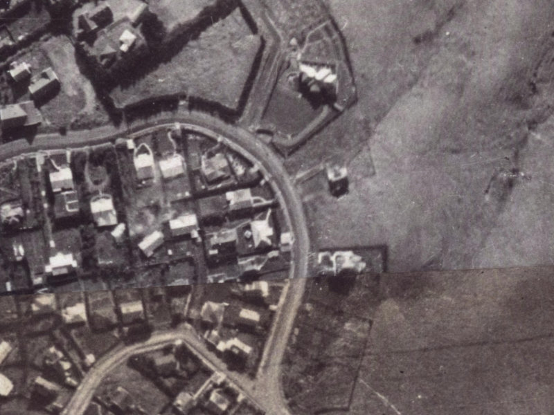 150 Hackthorne Road from the air, 1925-1929