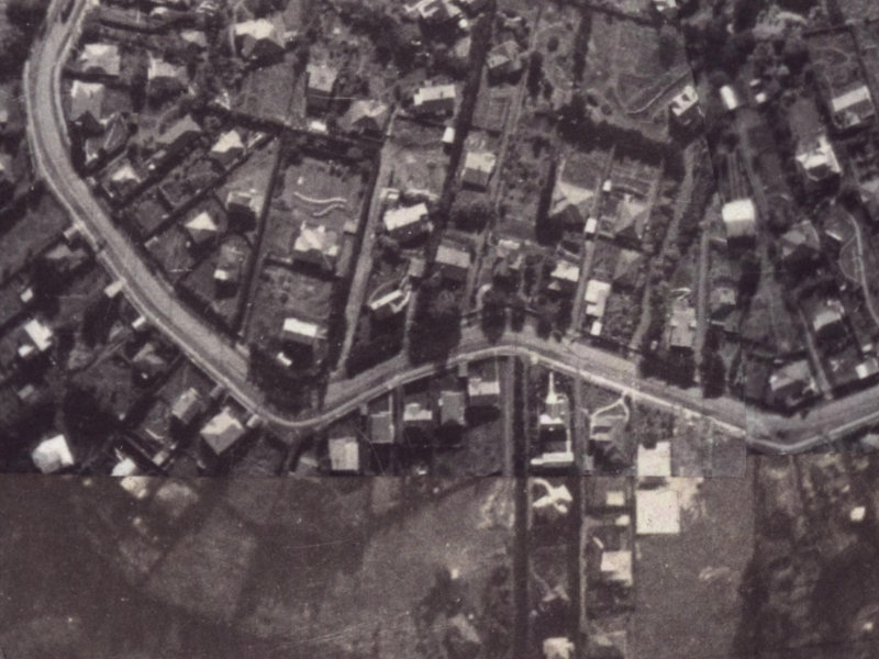 91 Hackthorne Road from the air, 1925-1929