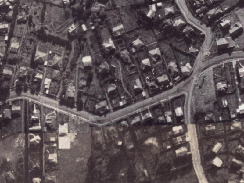 117A Hackthorne Road from the air, 1925-1929