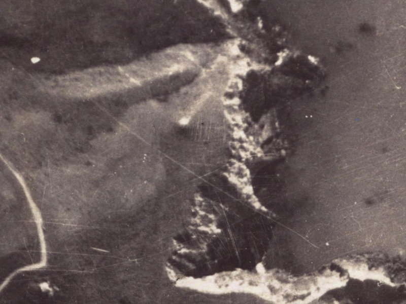 70 Taylors Mistake Bay from the air, 1925-1929