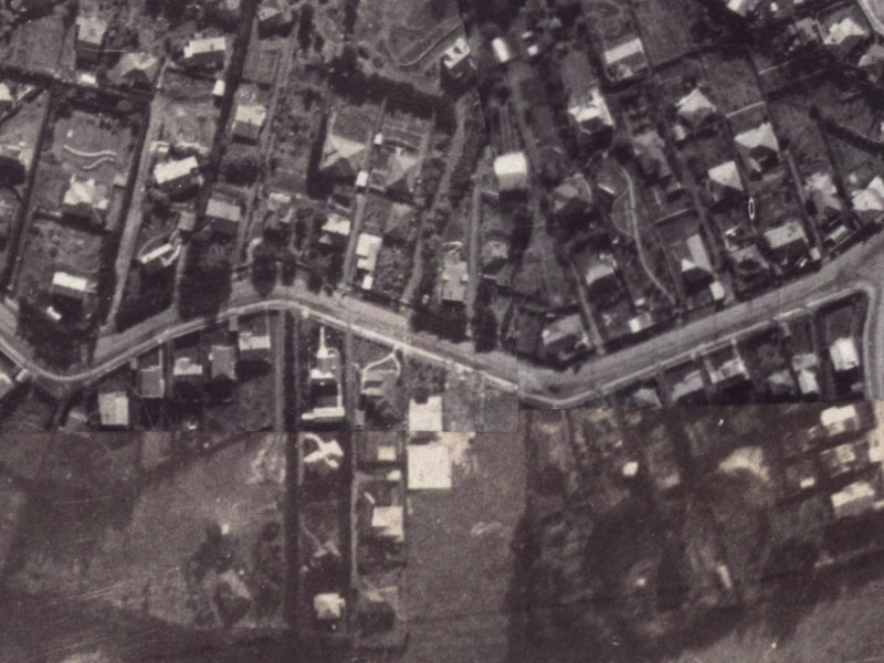 105A Hackthorne Road from the air, 1925-1929