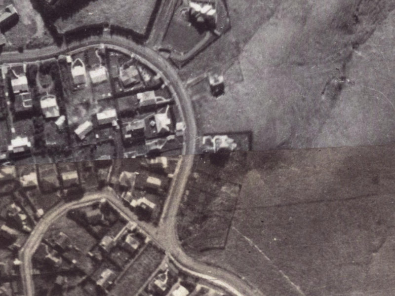 151 Hackthorne Road from the air, 1925-1929