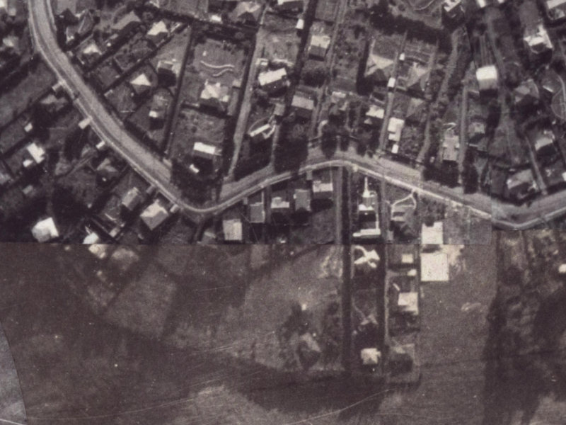 100C Hackthorne Road from the air, 1925-1929