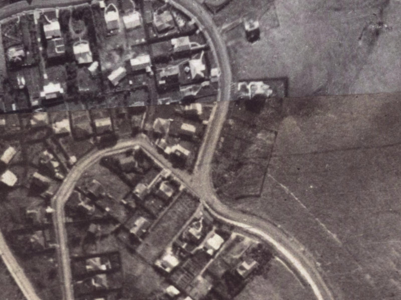 158 Hackthorne Road from the air, 1925-1929