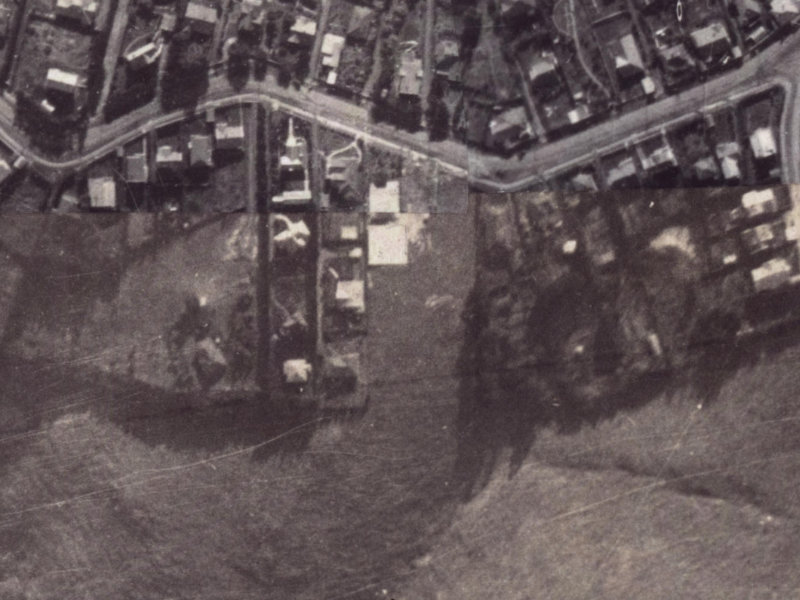 108 Hackthorne Road from the air, 1925-1929