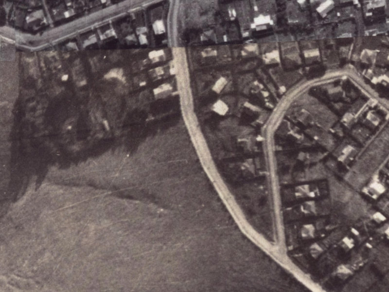 114 Dyers Pass Road from the air, 1925-1929