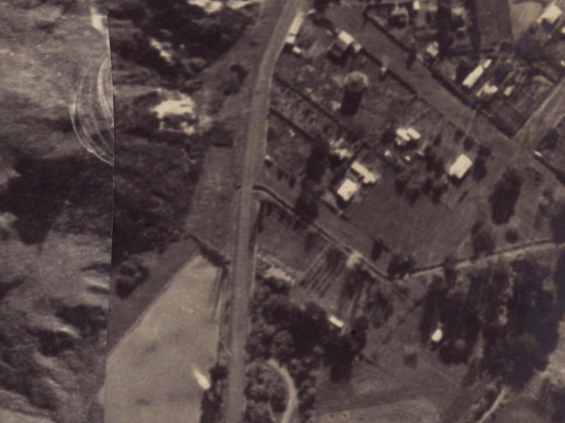 121 Wakefield Avenue from the air, 1925-1929