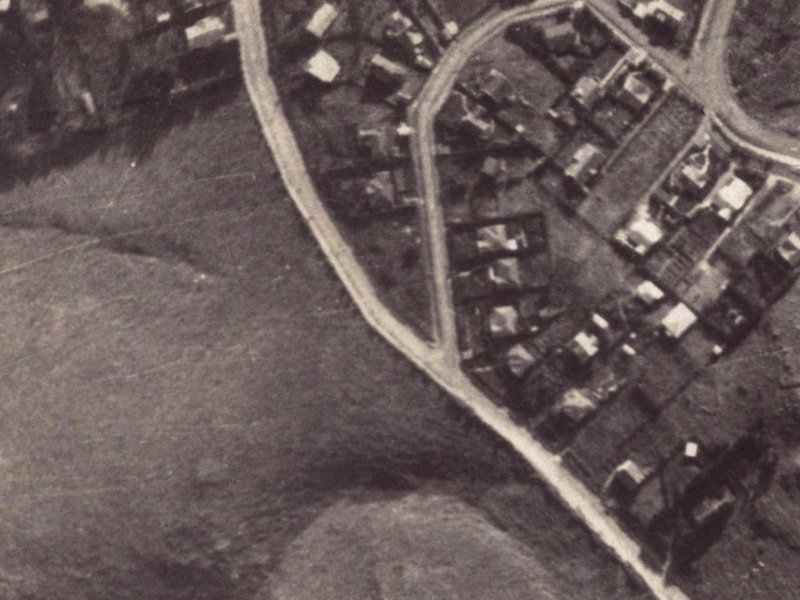 109-115 Dyers Pass Road from the air, 1925-1929