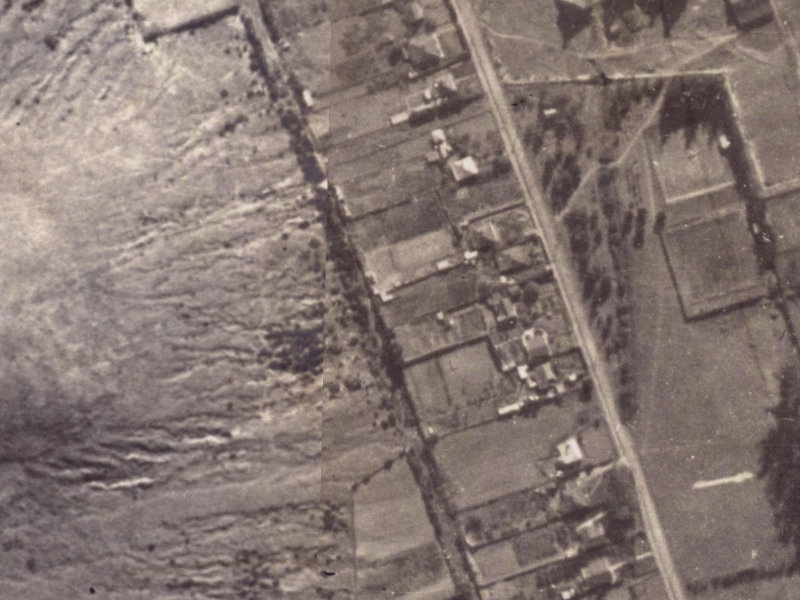 41 Flinders Road from the air, 1925-1929