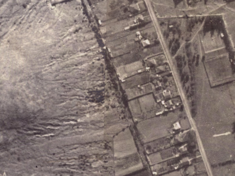 43 Flinders Road from the air, 1925-1929