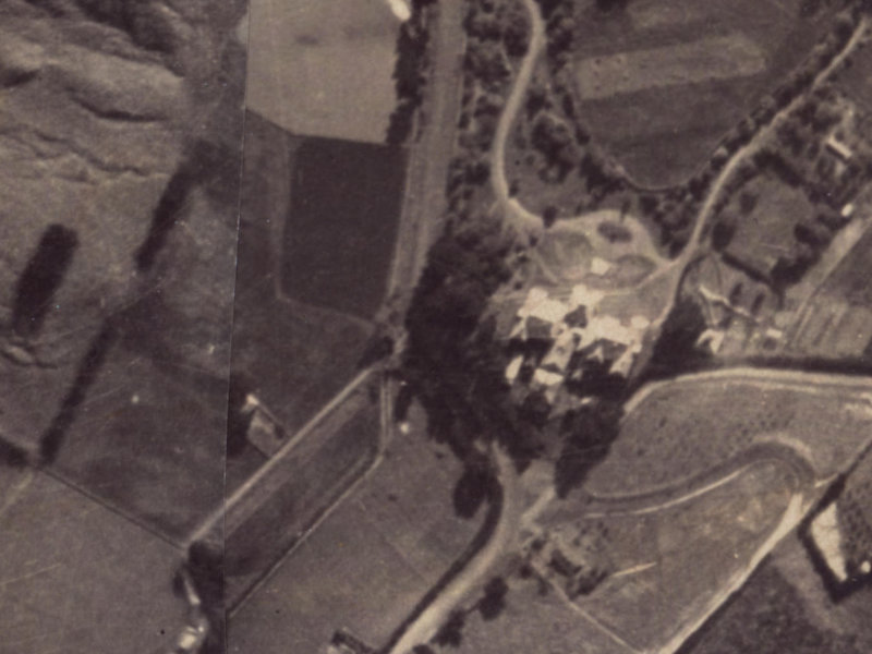 160 Wakefield Avenue from the air, 1925-1929