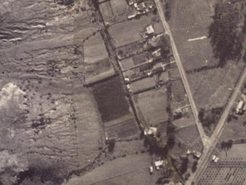 70 Flinders Road from the air, 1925-1929