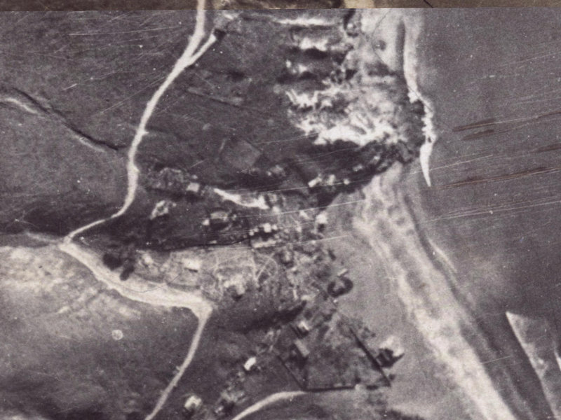51 Taylors Mistake Bay from the air, 1925-1929