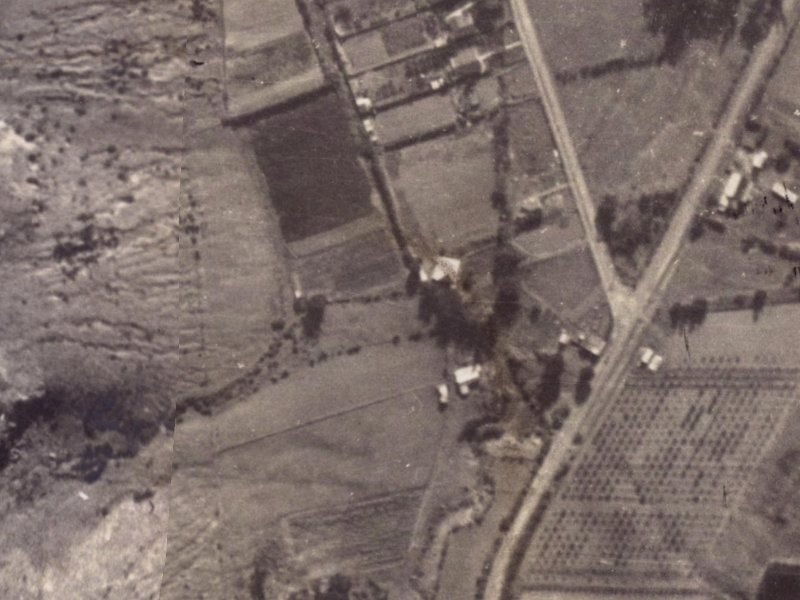 82 Flinders Road from the air, 1925-1929