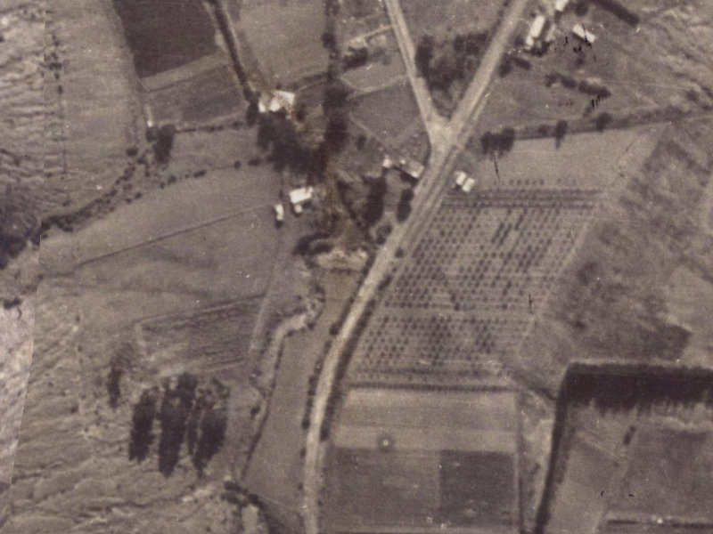 88 Flinders Road from the air, 1925-1929