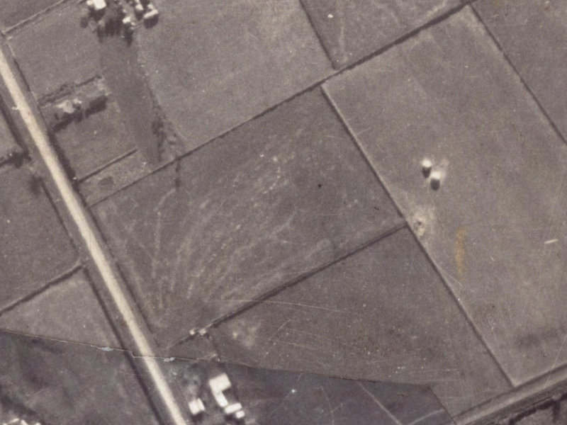 124-126 William Brittan Avenue from the air, 1925-1929