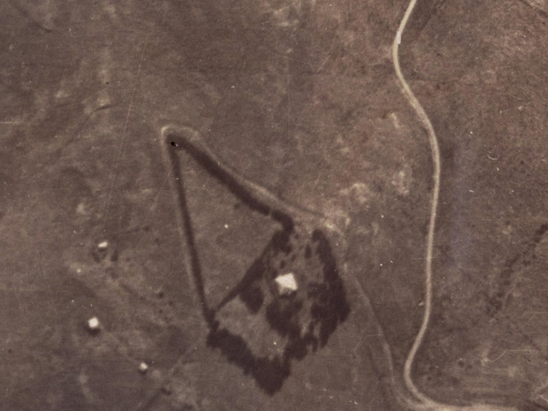 587–607 Summit Road from the air, 1925-1929
