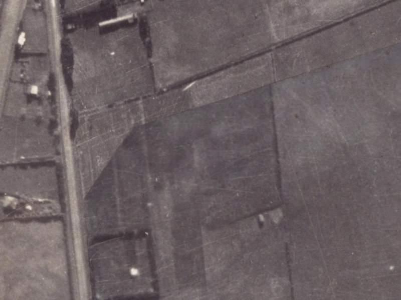 12 Irvines Track from the air, 1925-1929