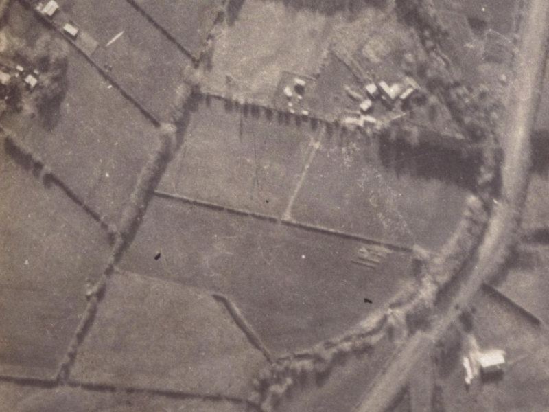 4–16 Noble Place from the air, 1925-1929