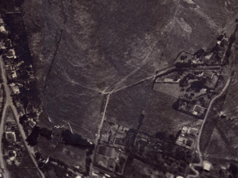 23 Ross Terrace from the air, 1925-1929