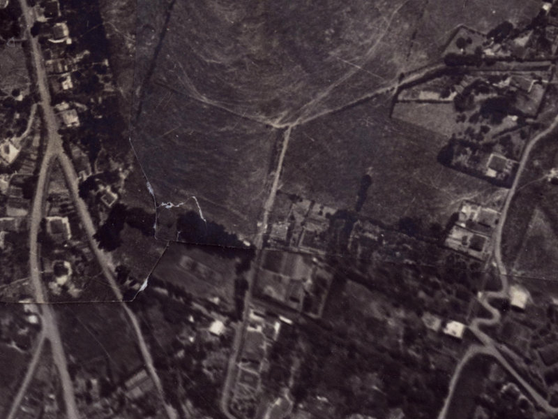 21 Ross Terrace from the air, 1925-1929