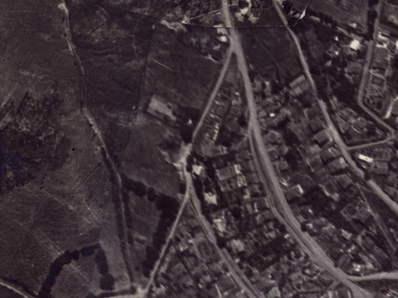 10 Ticehurst Terrace from the air, 1925-1929