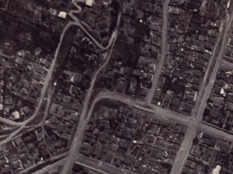 42 Exeter Street from the air, 1925-1929