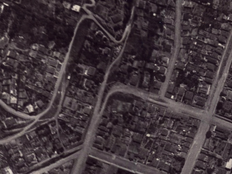 45-49 Exeter Street from the air, 1925-1929