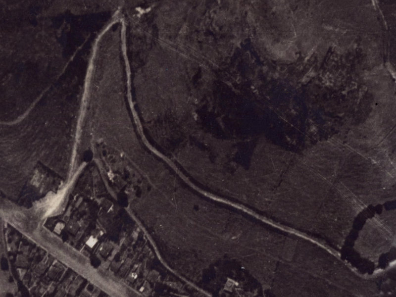 8 Harmans Road from the air, 1925-1929