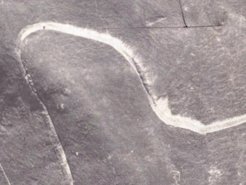 1671–1701 Summit Road from the air, 1925-1929