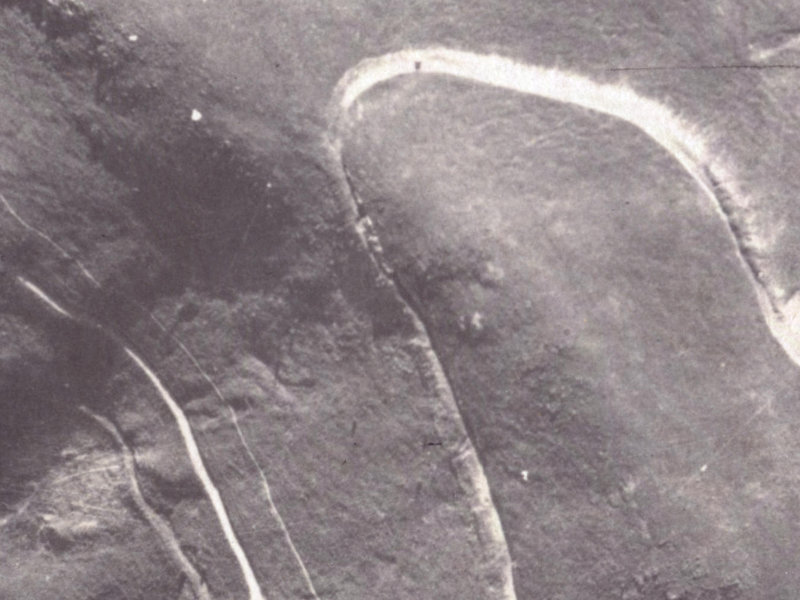1713–1749 Summit Road from the air, 1925-1929