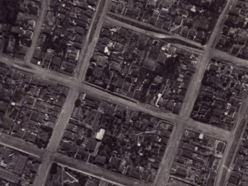 20 Exeter Street from the air, 1925-1929