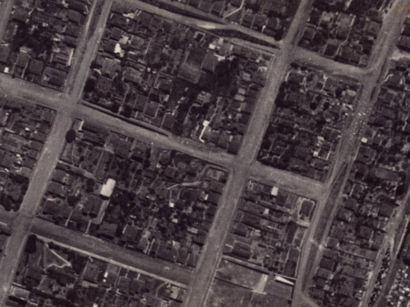 9 Exeter Street from the air, 1925-1929