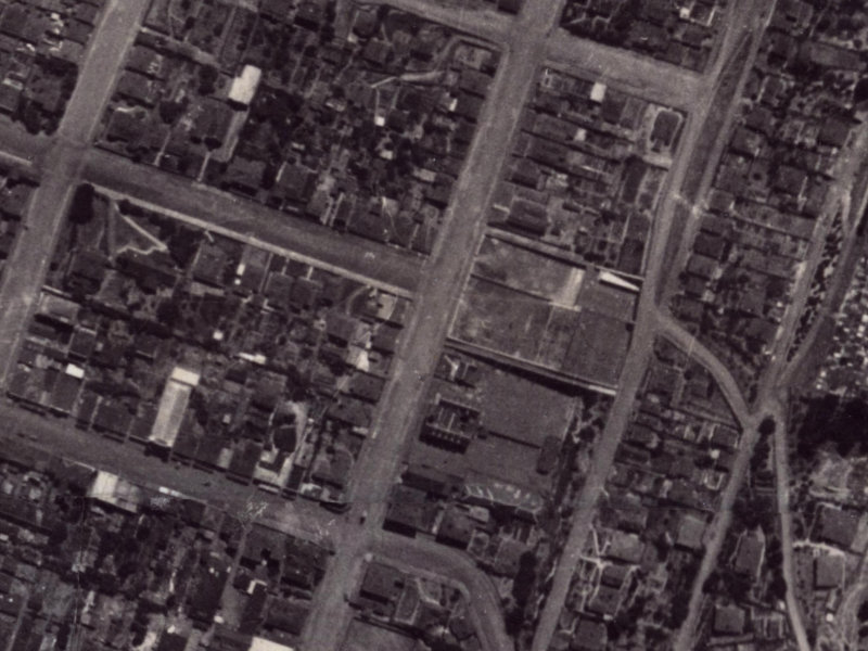 39 Oxford Street from the air, 1925-1929