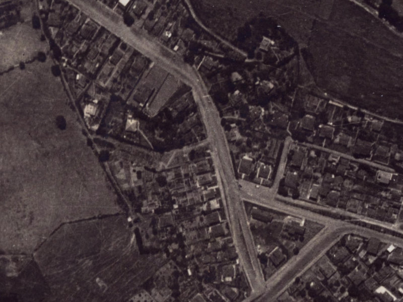 Voelas Road from the air, 1925-1929