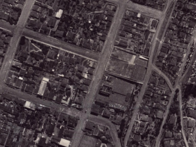 37 Oxford Street from the air, 1925-1929