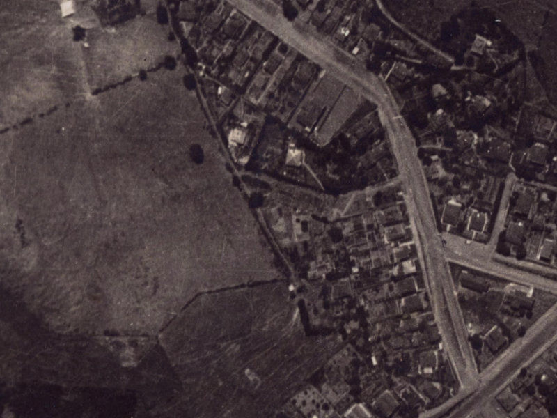 4 Walkers Road from the air, 1925-1929
