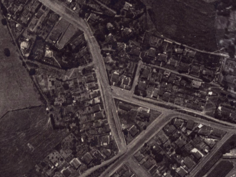 36 Simeon Quay from the air, 1925-1929