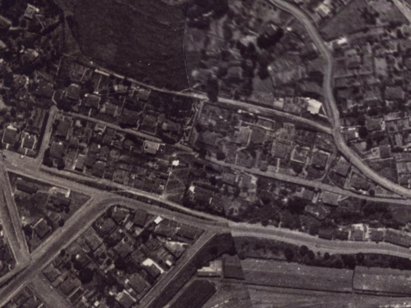 19 Cunningham Terrace from the air, 1925-1929